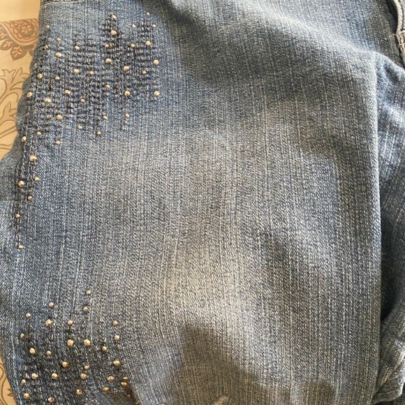 Style & Co. Women's Light Blue Distressed Boyfriend Jeans - Picture 7 of 9